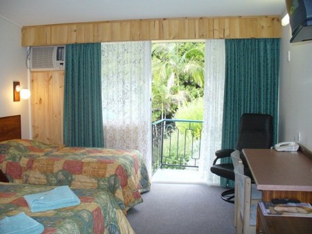 Coachman Motel - Accommodation Find