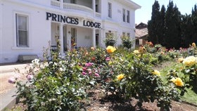 Princes Lodge Motel - Accommodation Find